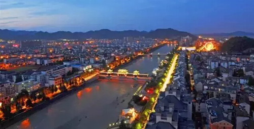黄金水岸