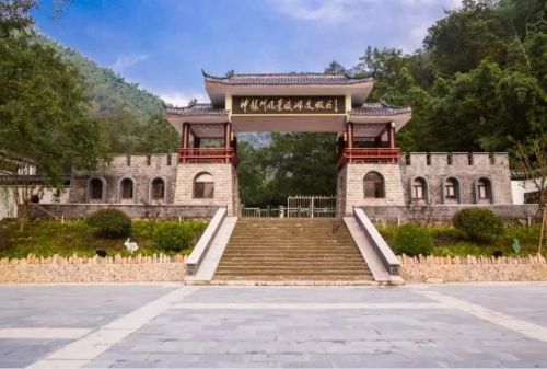 临安神龙川一日游