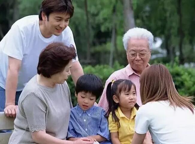 一家六口