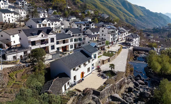 百丈村